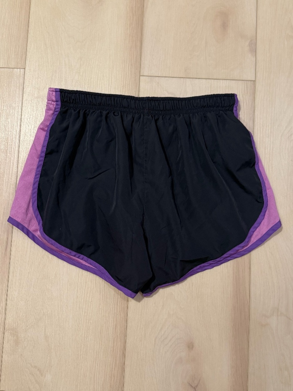 Calvin Klein Athletic Shorts Women's Size Large - Picture 4 of 4